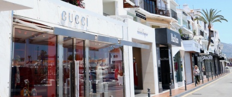 Luxury shops in Puerto Banús, Marbella, Malaga Luxury shops in Puerto Banús, Marbella, Malaga