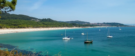 Sailboats anchoring in the Rías Baixas in Pontevedra, Galicia Sailboats anchoring in the Rías Baixas in Pontevedra, Galicia