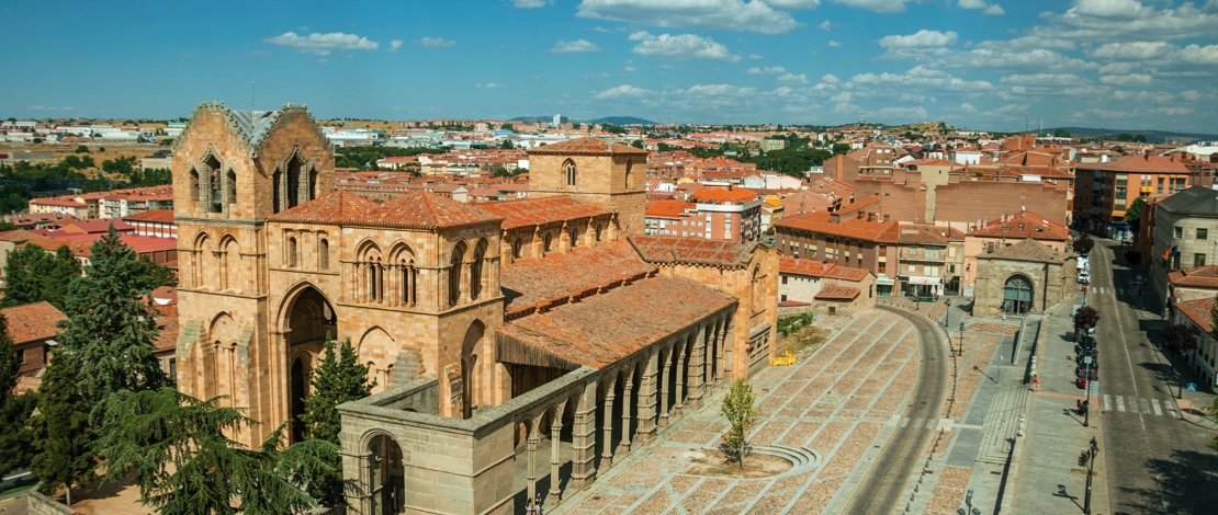 View of the Basilica of San Vicente de Ávila View of the Basilica of San Vicente de Ávila