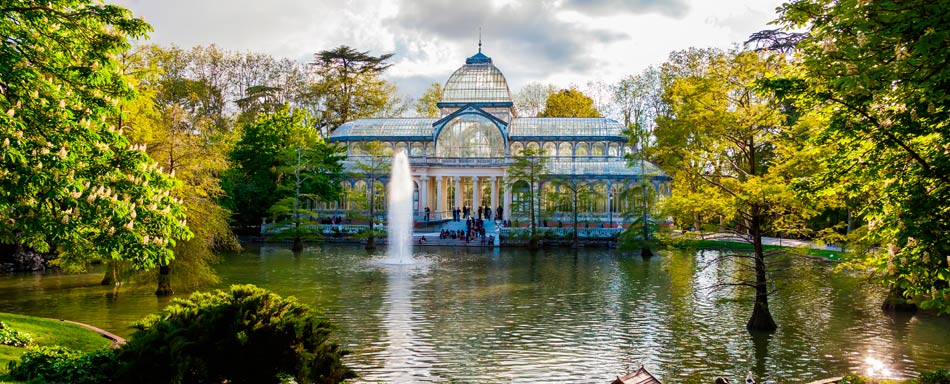 Crystal Palace in the Buen Retiro Park, Madrid Crystal Palace in the Buen Retiro Park, Madrid