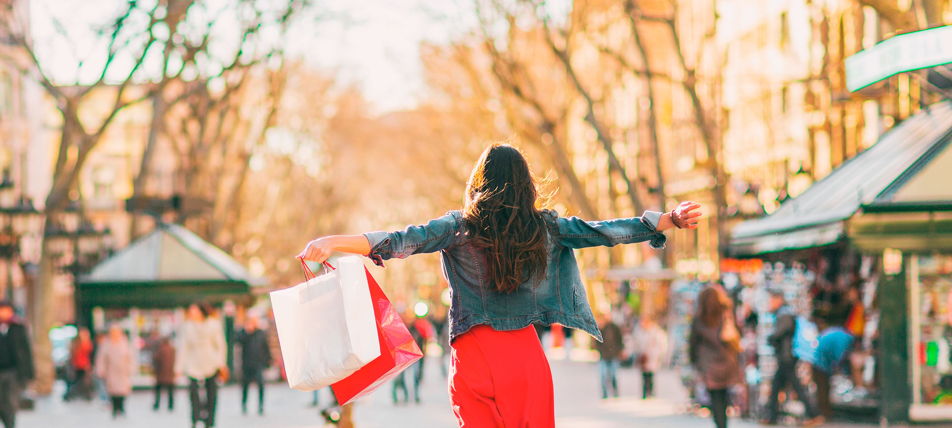 Woman shopping in Barcelona
