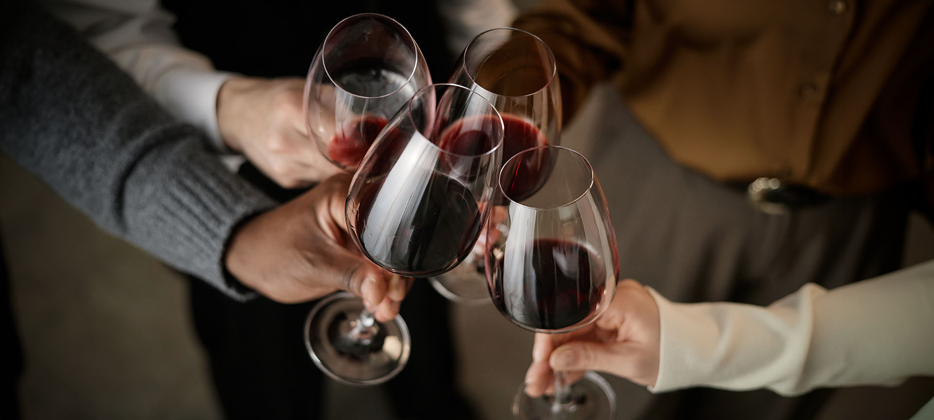 Tourists during a wine tasting