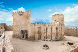 Zamek w Loperze. Jaén