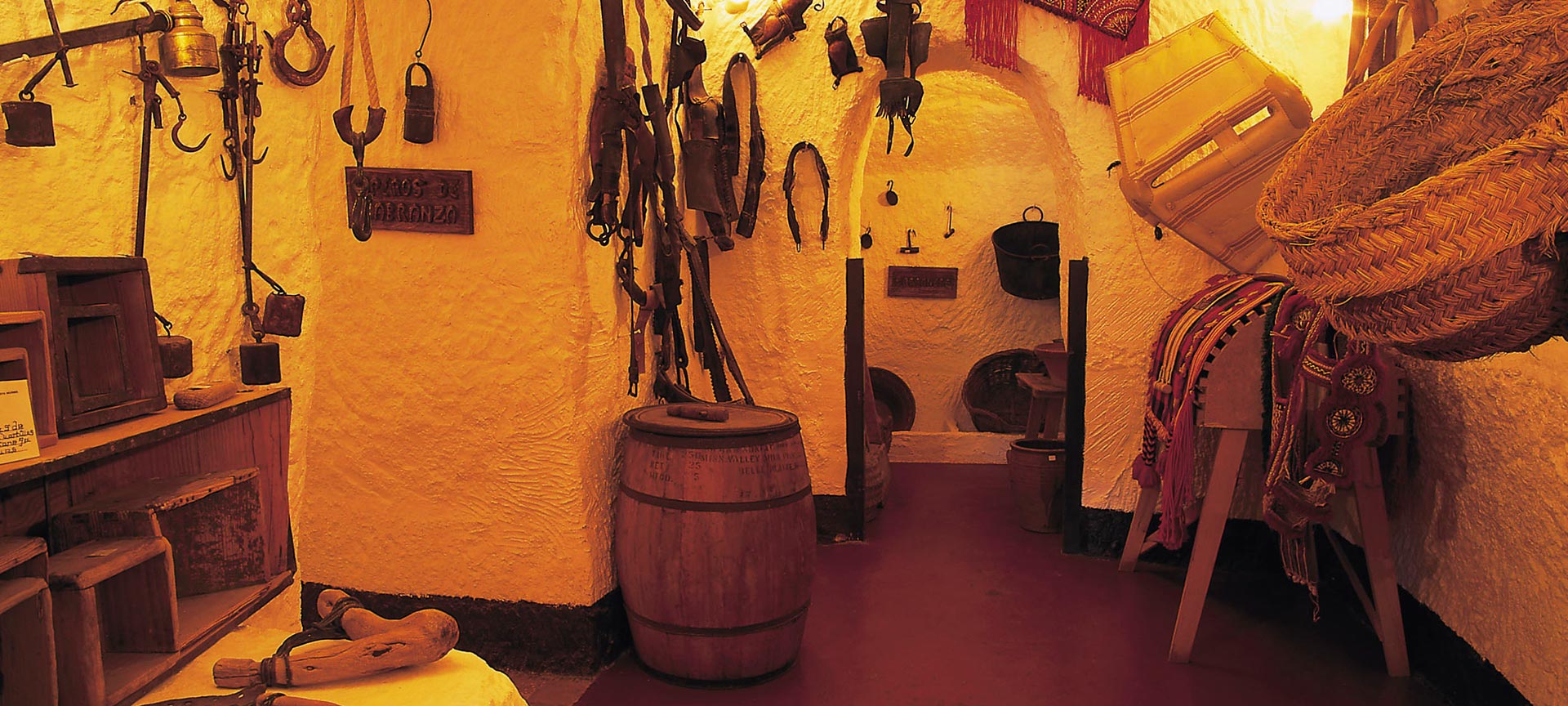 Cueva-Museo de Costumbres Populares de Guadix