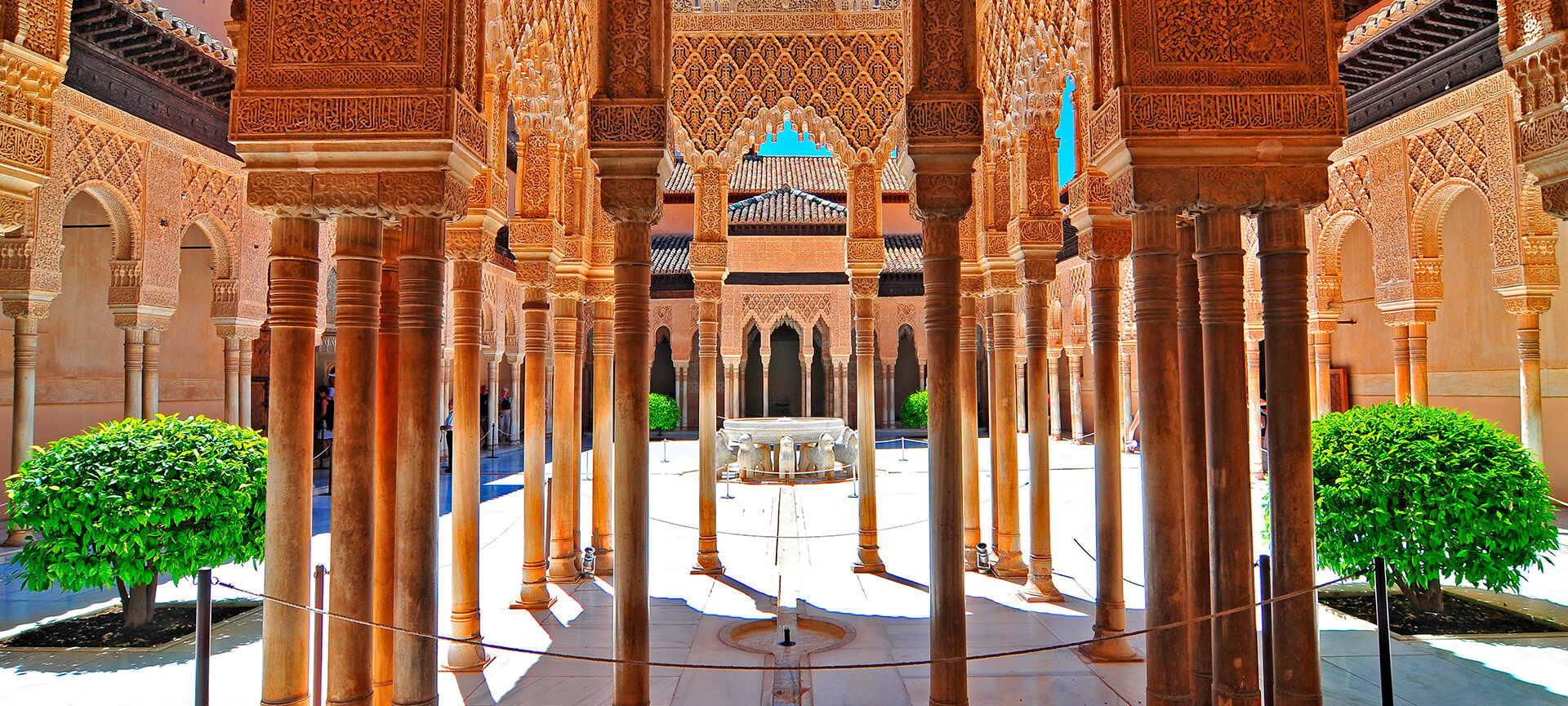 Pátio dos Leões, na Alhambra de Granada