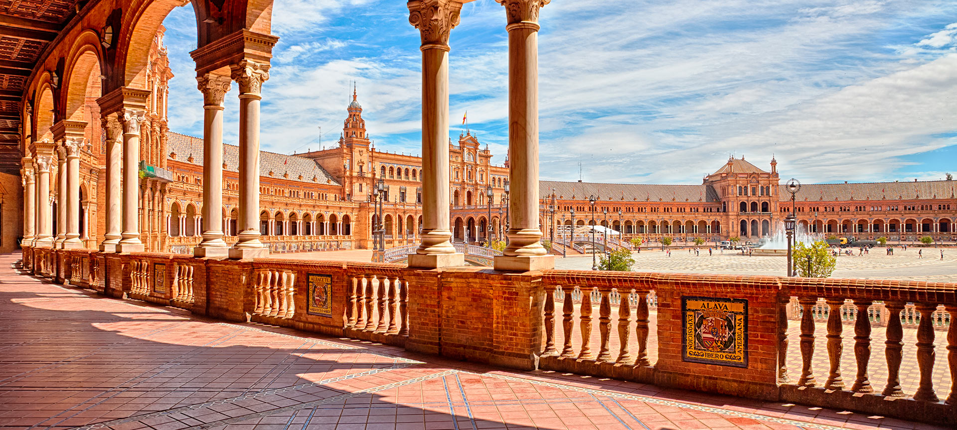 Plaza de España square in Seville Plaza de España square in Seville