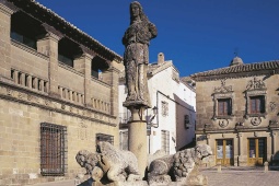 Plaza del Pópulo Square