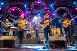 Gipsy Kings autorstwa André Reyesa