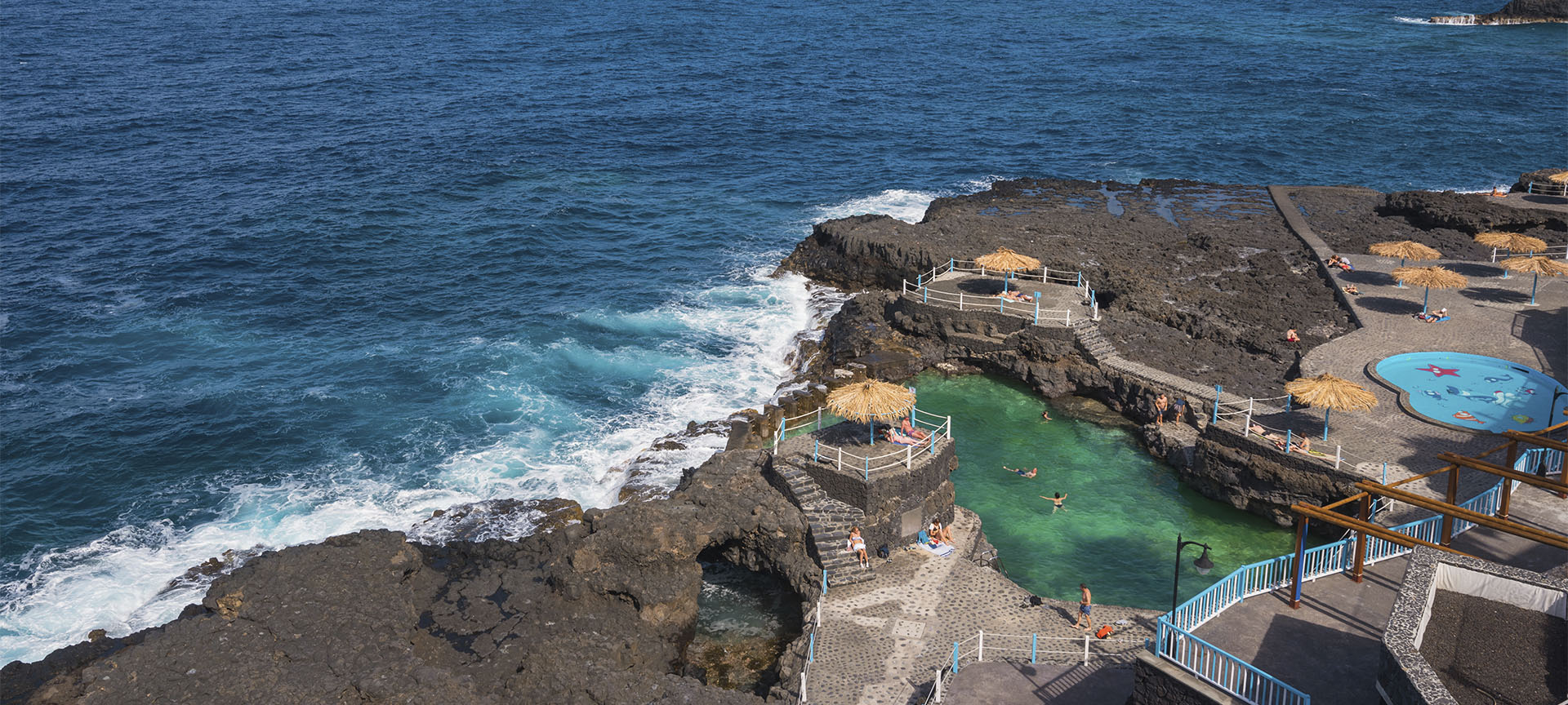 Piscines naturelles de Charco Azul à San Andrés y Sauces, dans l’île de La Palma (archipel des Canaries)