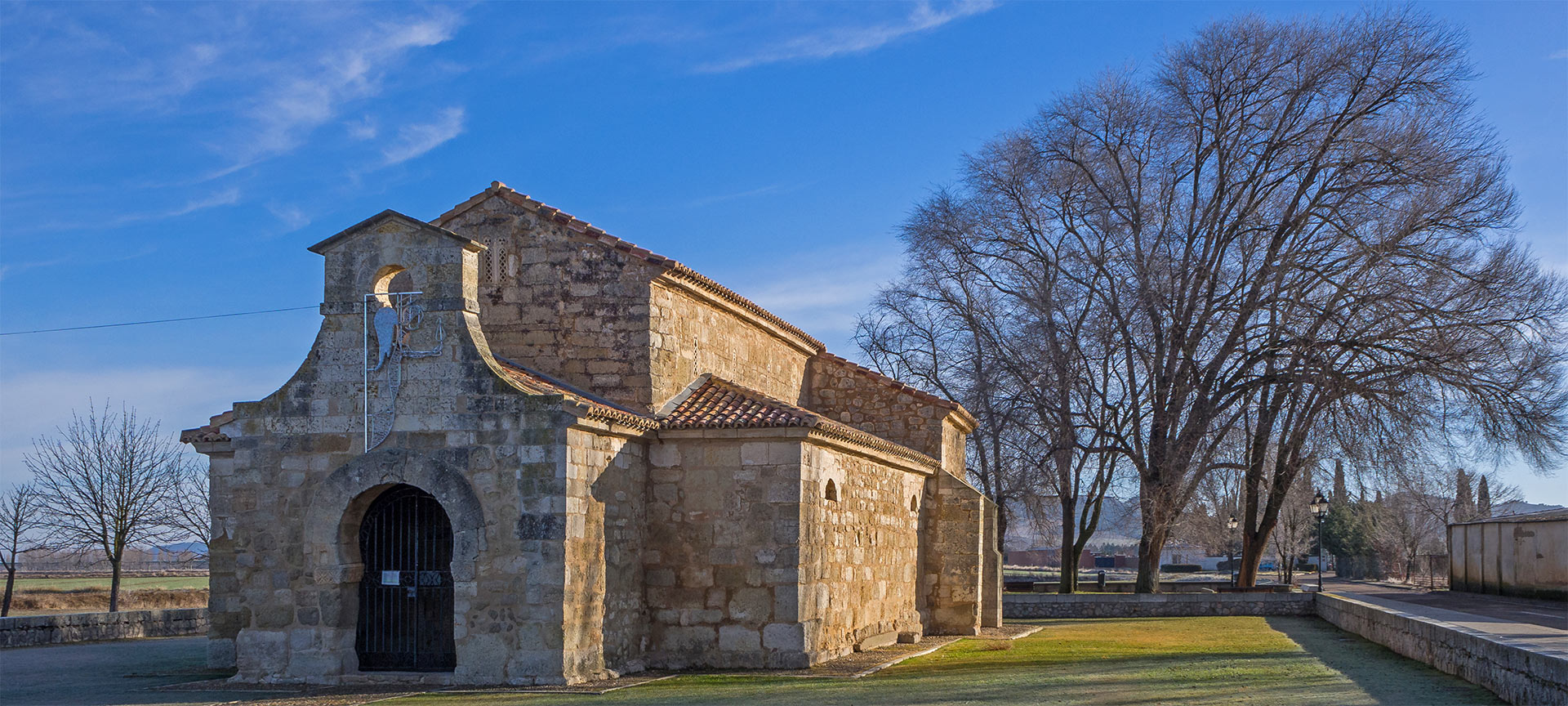 Église San Juan Bautista à Baños de Cerrato. Province de Palencia