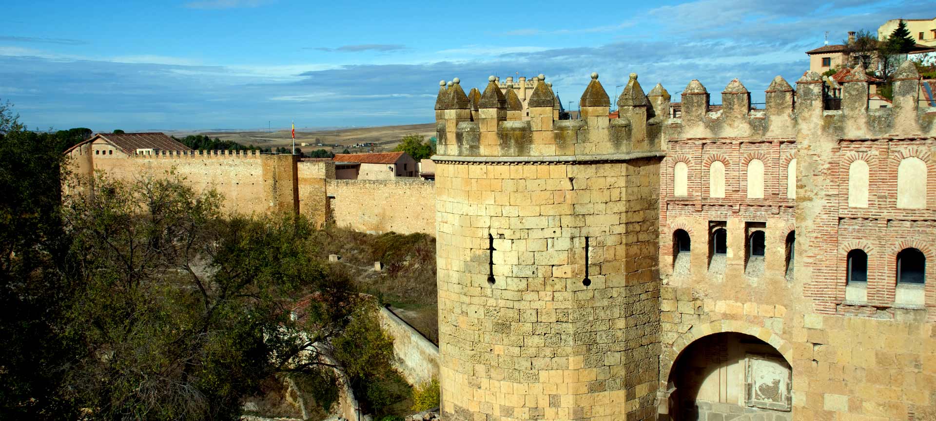 Puerta de San Andrés de la muralla de Segovia