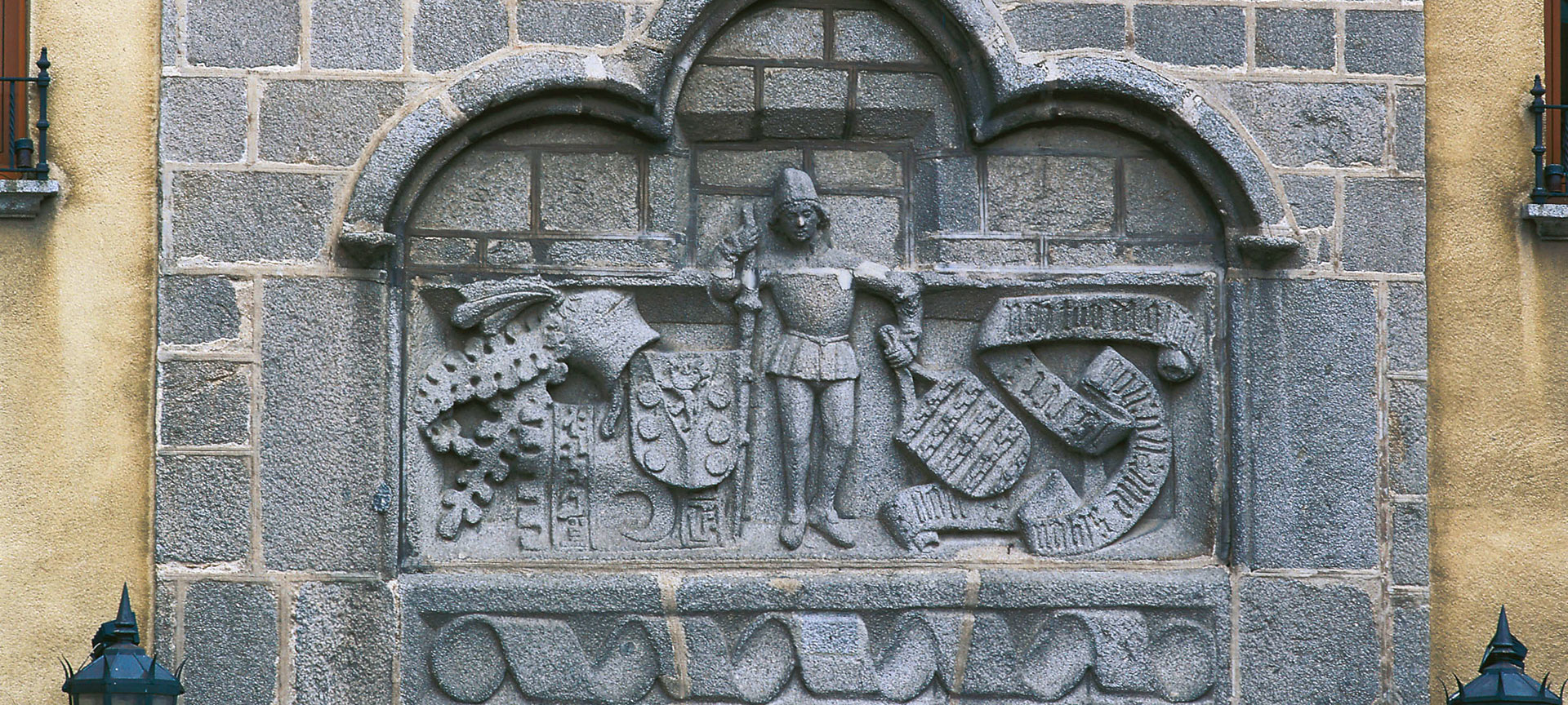 Pałac Valderrábanos. Relief. Ávila.