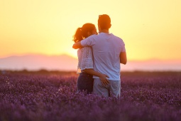 Couple in the lavender fields of Brihuega in Guadalajara