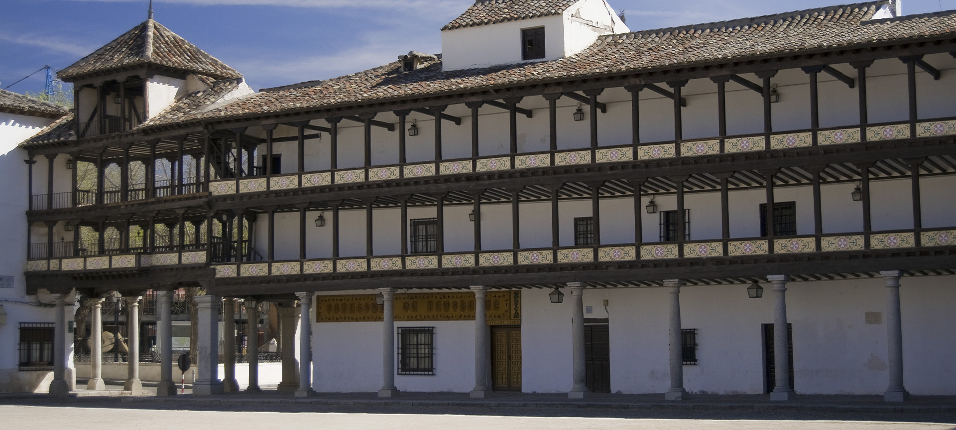 Plaza Mayor de Tembleque (Toledo, Castilla-La Mancha)