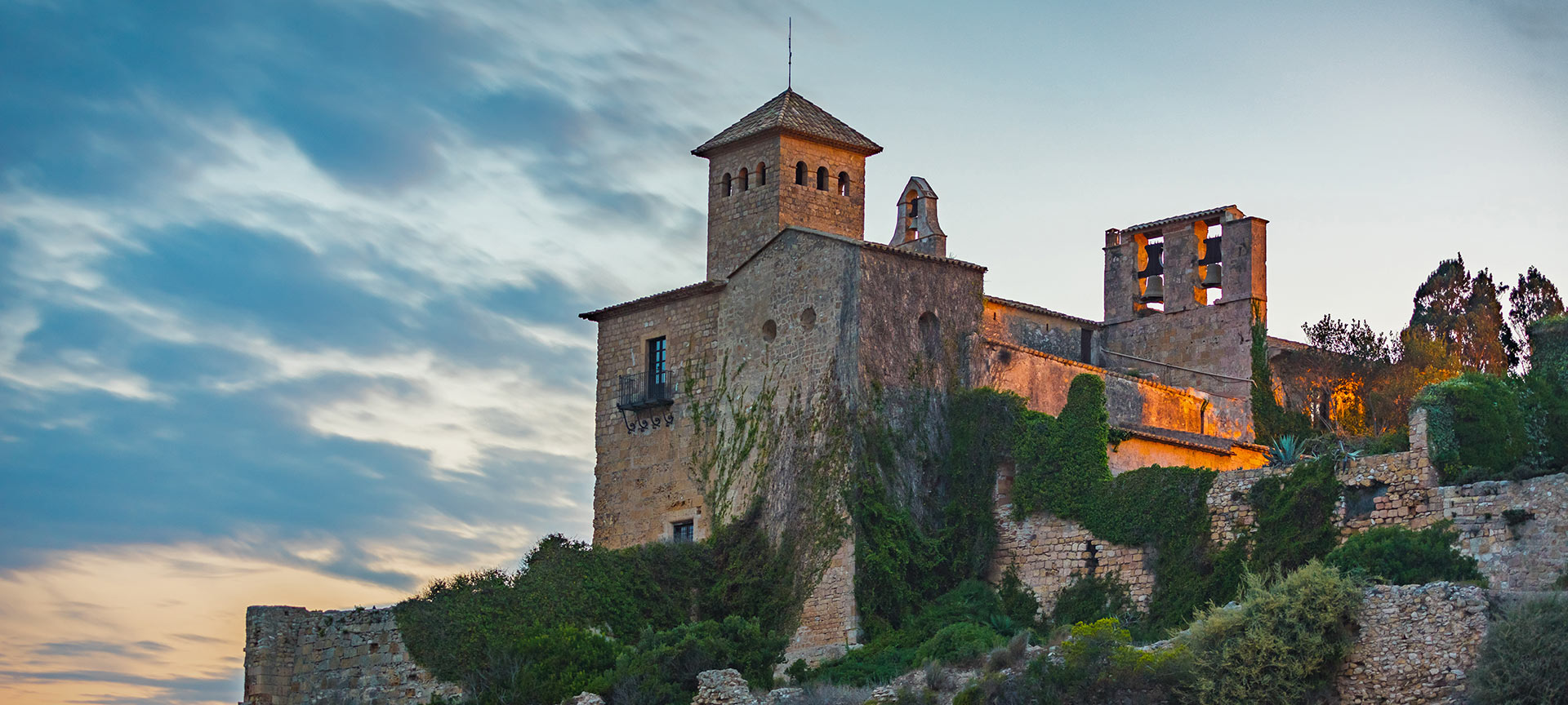 Castello di Tamarit. Tarragona Castello di Tamarit. Tarragona