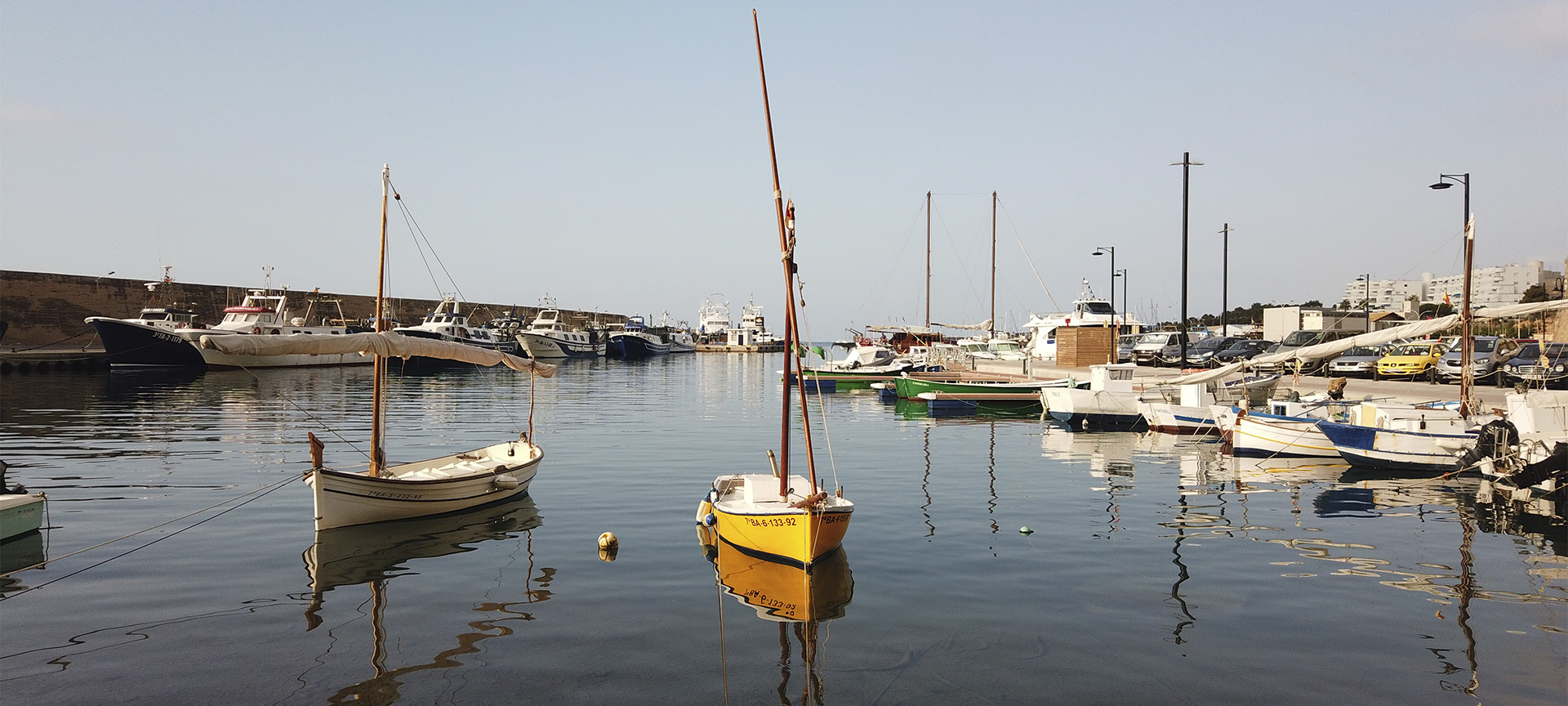 Puerto de L'Ametlla de Mar (Tarragona, Cataluña)