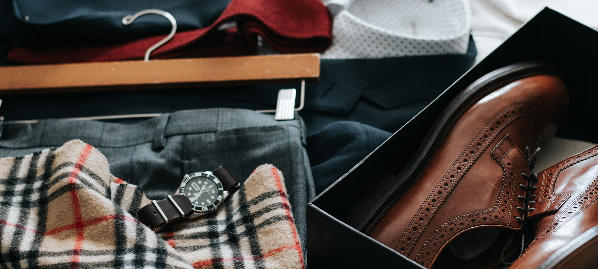 Kleidung und Accessoires für Herren Kleidung und Accessoires für Herren