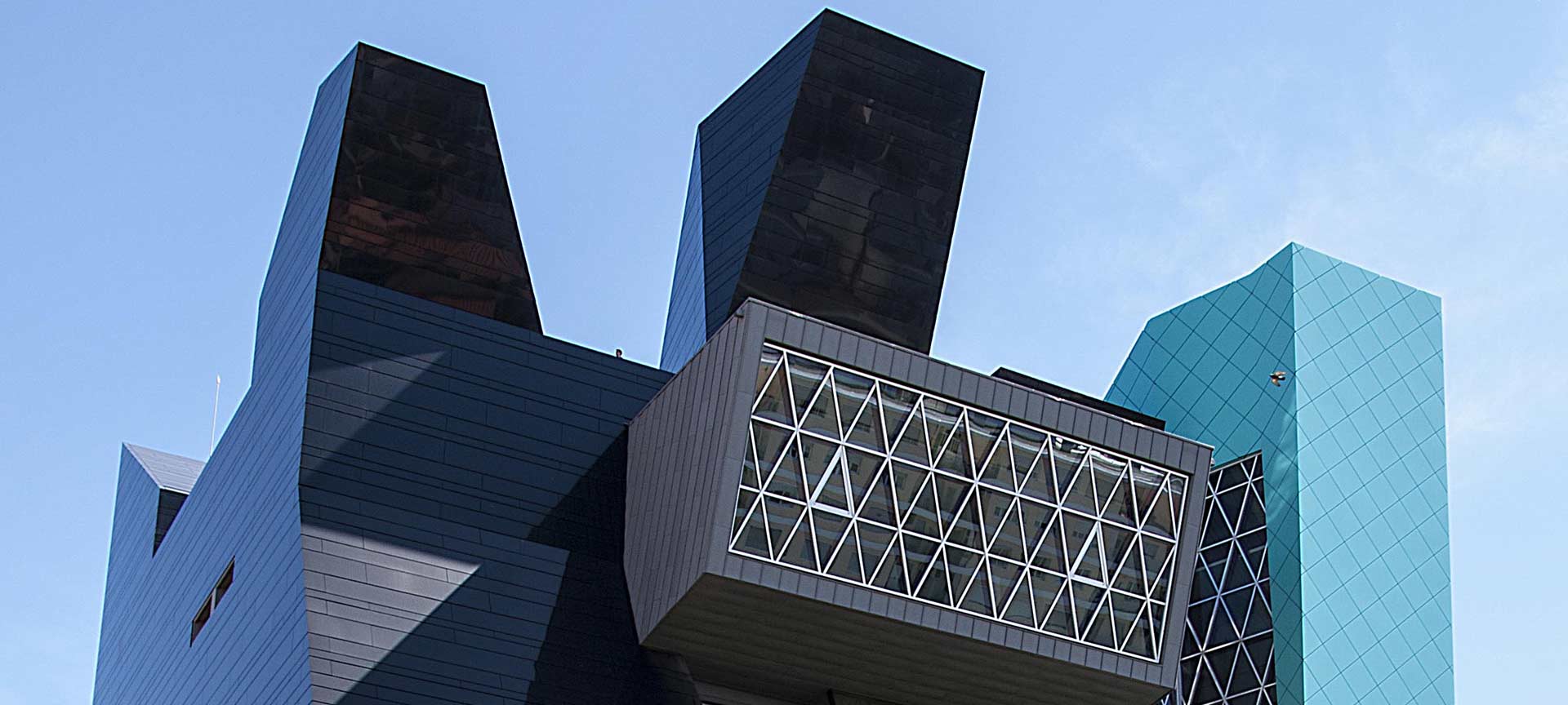 Aragonese Institute of Contemporary Art and Culture. Pablo Serrano © 