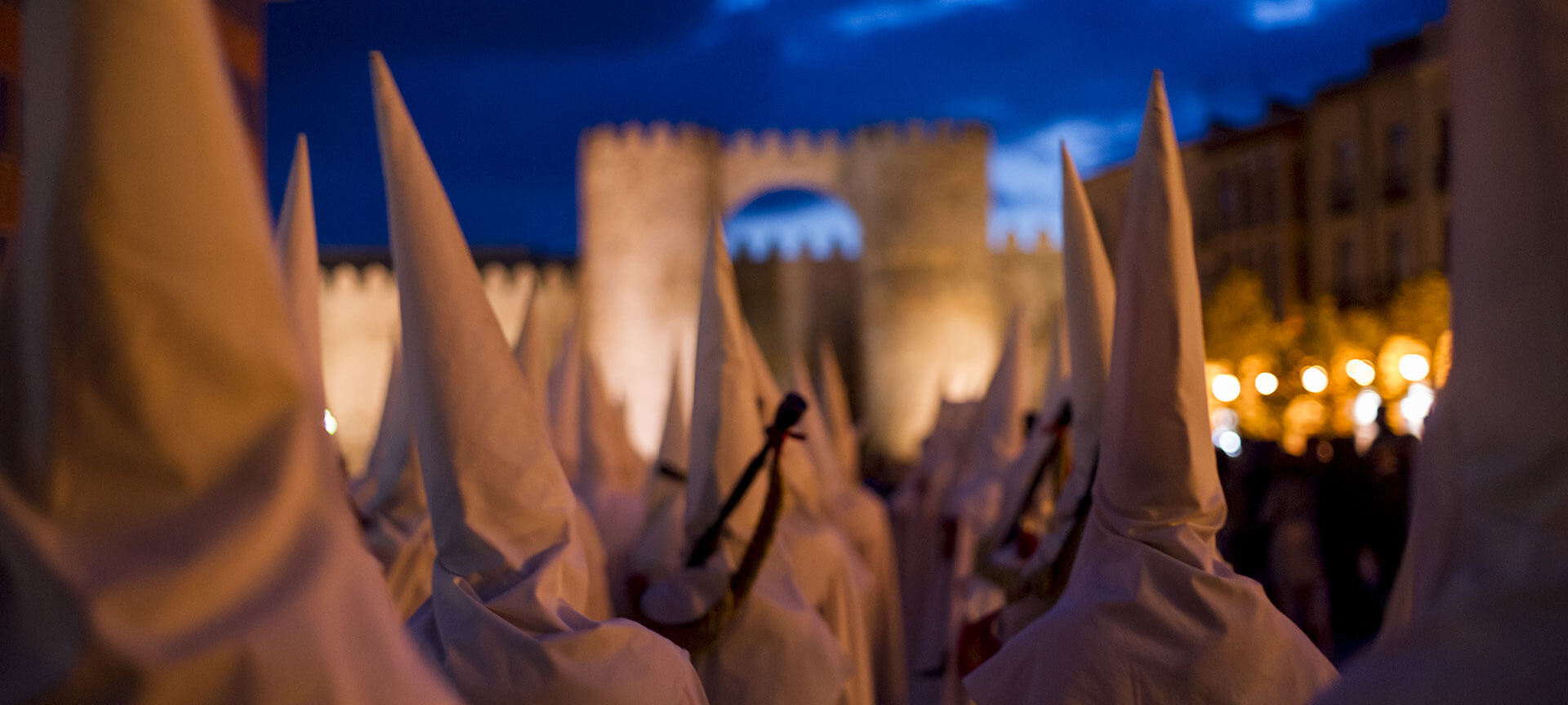 Pasqua, Avila Pasqua, Avila
