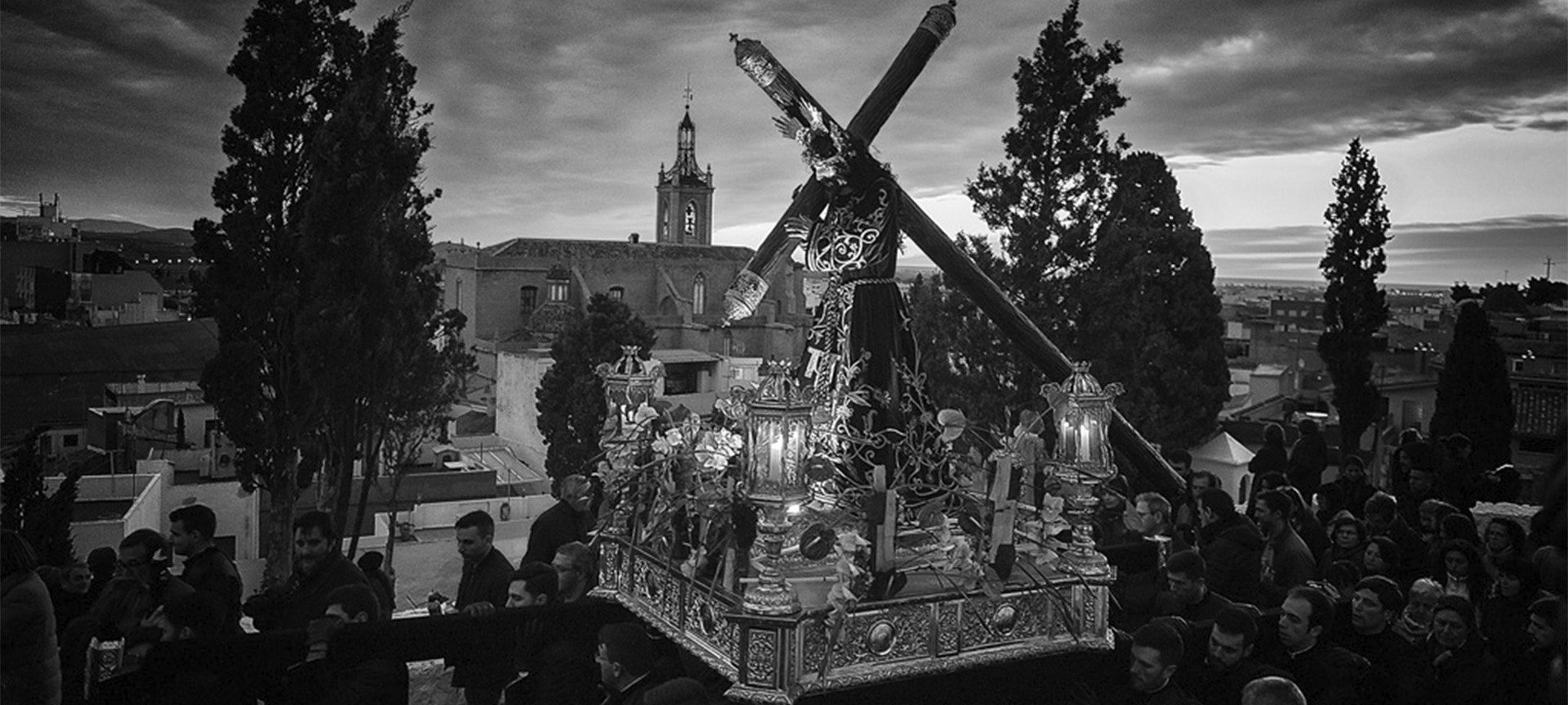 The procession of the Subida al Calvario (Climb to Calvary) of the image of Jesús Nazareno during Easter in Sagunto (Valencia)