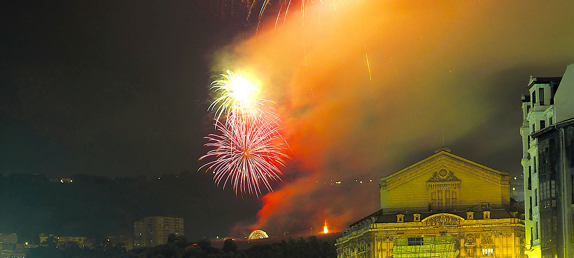 Fuegos artificiales  en la Semana Grande de Bilbao