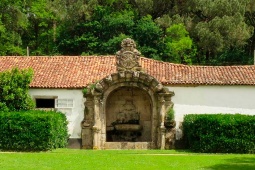 Jardins do Pazo de Santa Cruz de Ribadulla de Vedra em La Coruña, Galícia
