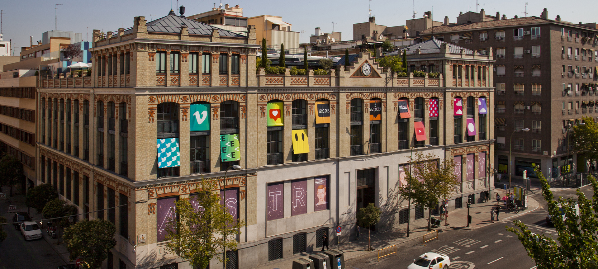Außenansicht der Casa Encendida. Madrid