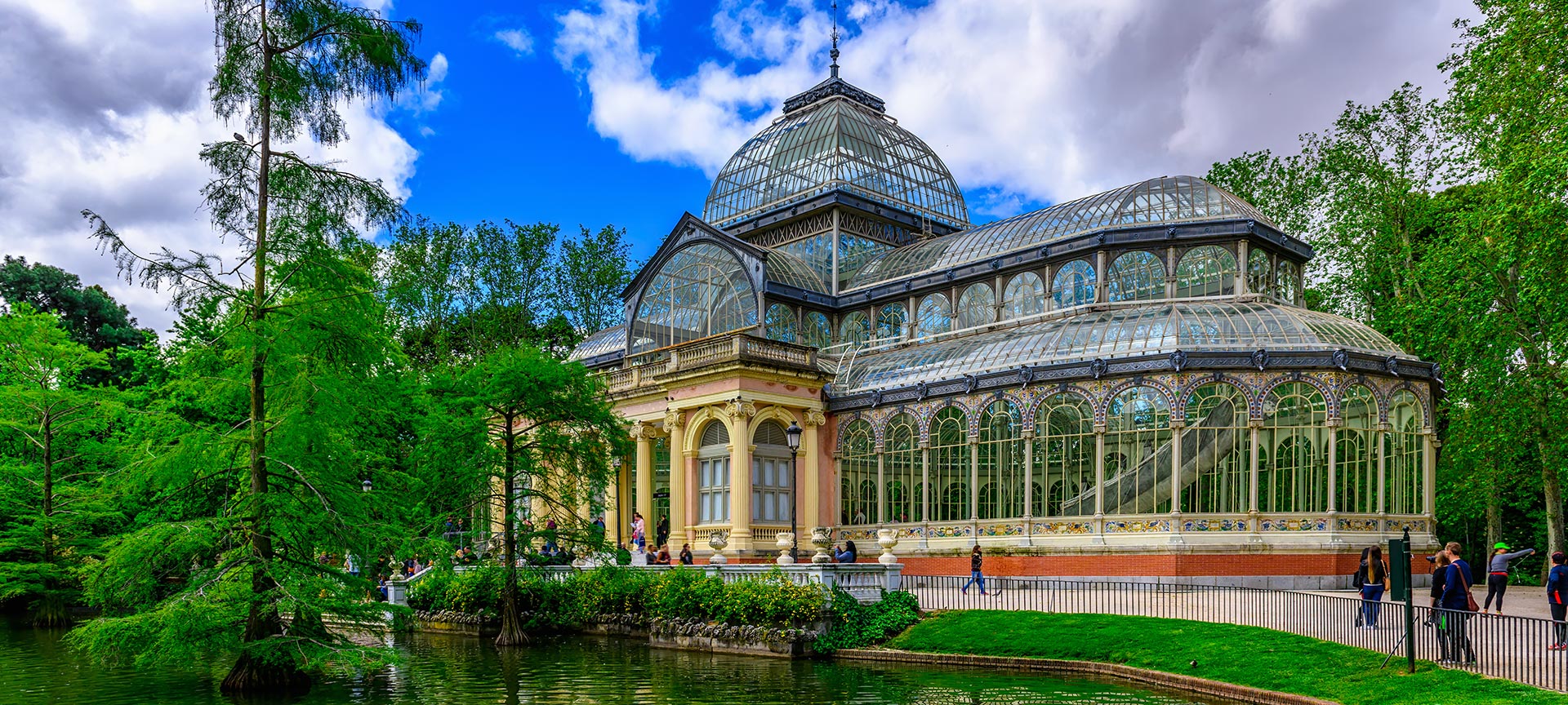Palacio de Cristal, Jardín del Buen Retiro, Madrid Palacio de Cristal, Jardín del Buen Retiro, Madrid