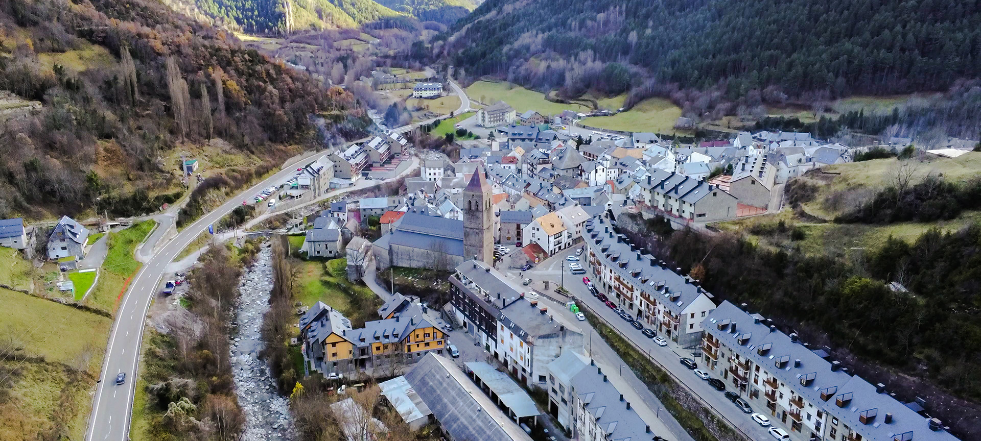 Widok z lotu ptaka na Bielsę, Huesca.