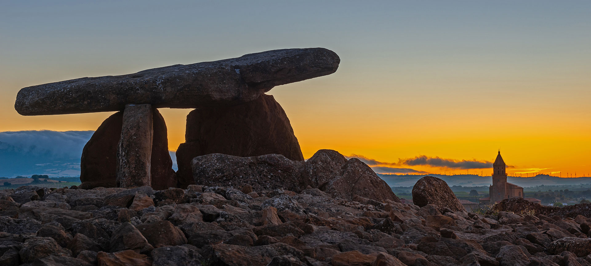 Dolmen Chabola de la Hechicera a Elvillar. Álava