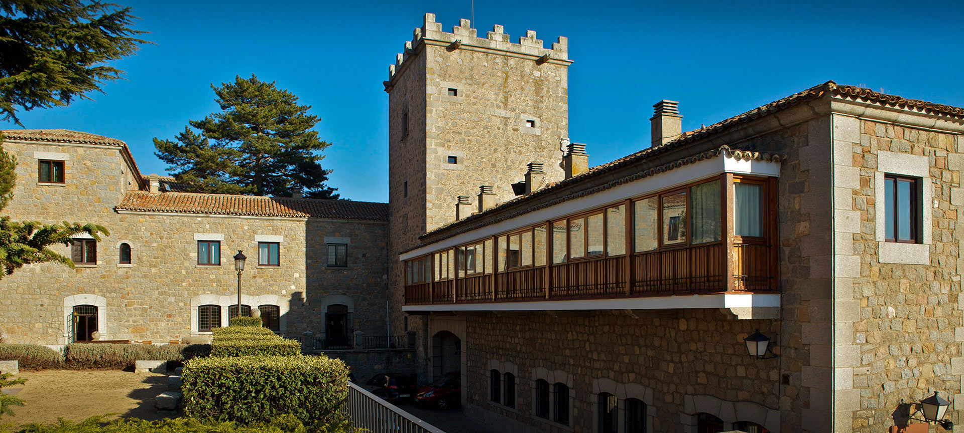 Vista exterior del Parador de Ávila