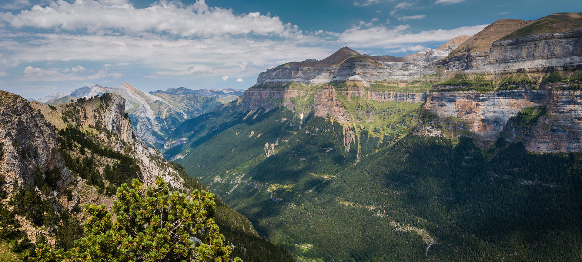 Ordesa y Monte Perdido National Park, Huesca Ordesa y Monte Perdido National Park, Huesca