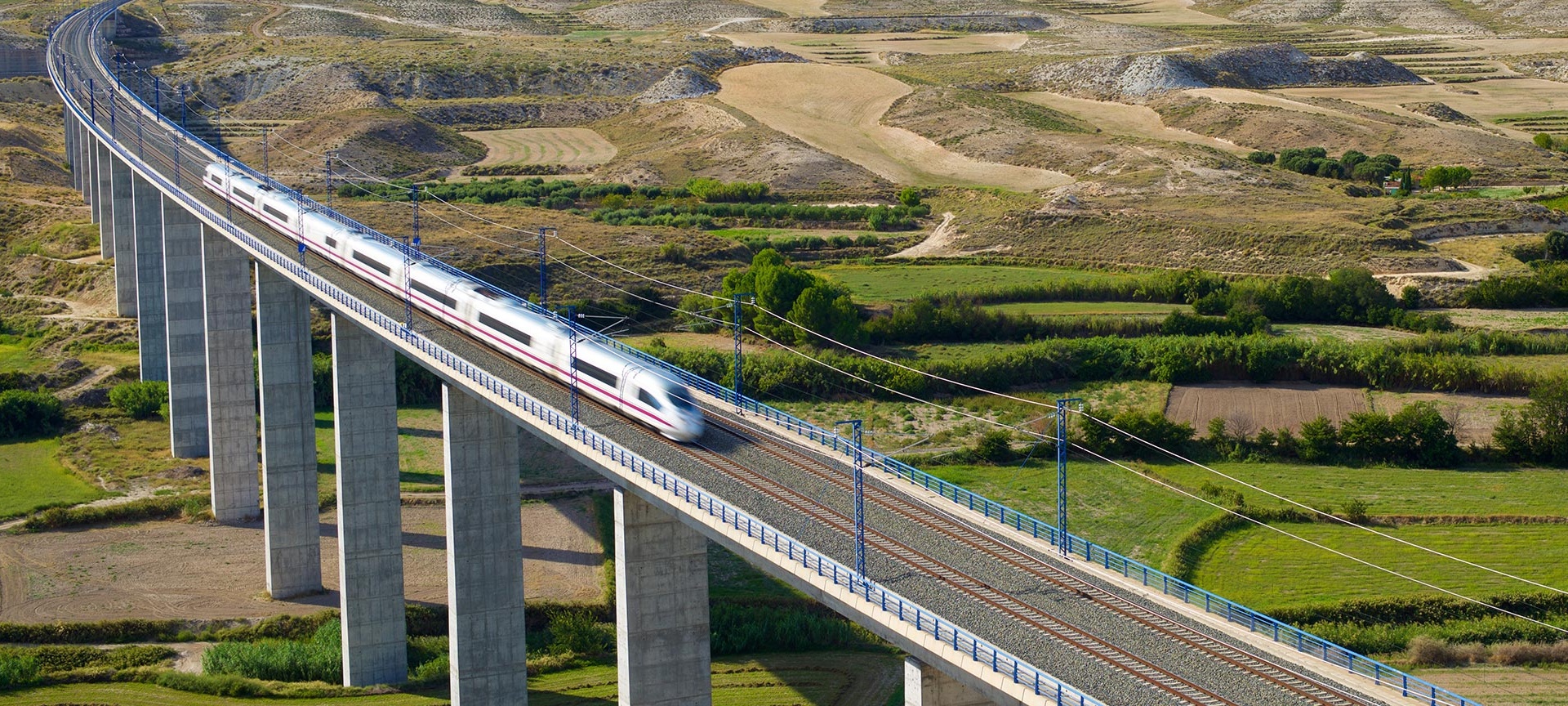 高速鉄道(AVE) 高速鉄道(AVE)