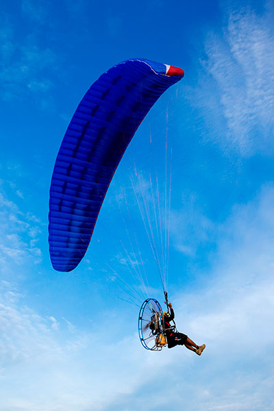 Vuelo con motor Vuelo con motor