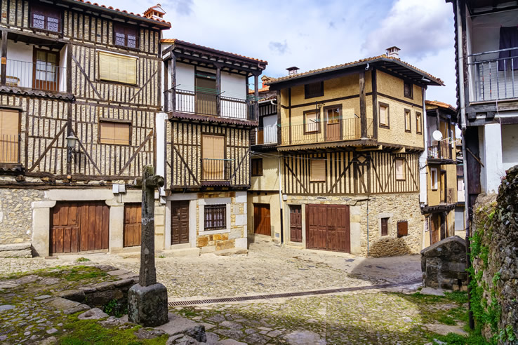 Maisons typiques de La Alberca (province de Salamanque, Castille-León) Maisons typiques de La Alberca (province de Salamanque, Castille-León)