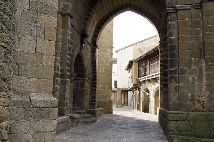 Street in Ledesma (Salamanca, Castilla y León) Street in Ledesma (Salamanca, Castilla y León)