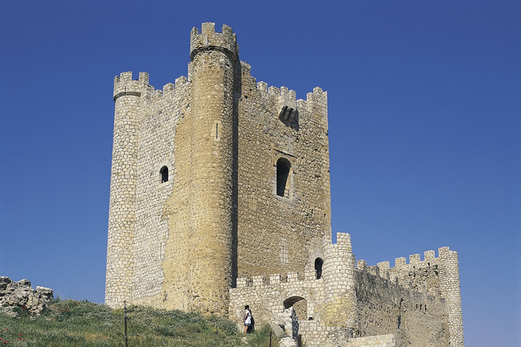 Castelo de Alcalá del Júcar. Albacete, Castilla-La Mancha Castelo de Alcalá del Júcar. Albacete, Castilla-La Mancha