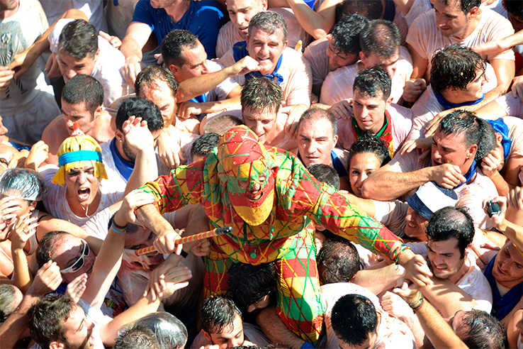 The traditional fiesta of the Cipotegato in Tarazona (Zaragoza, Aragon) The traditional fiesta of the Cipotegato in Tarazona (Zaragoza, Aragon)