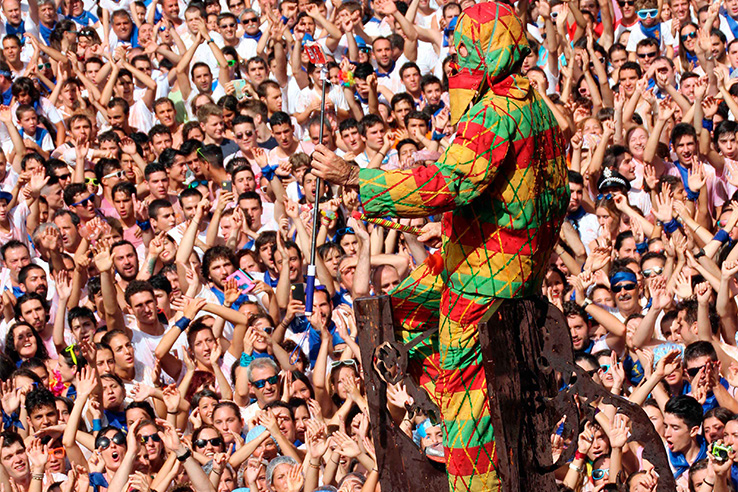 The traditional fiesta of the Cipotegato in Tarazona (Zaragoza, Aragon) The traditional fiesta of the Cipotegato in Tarazona (Zaragoza, Aragon)