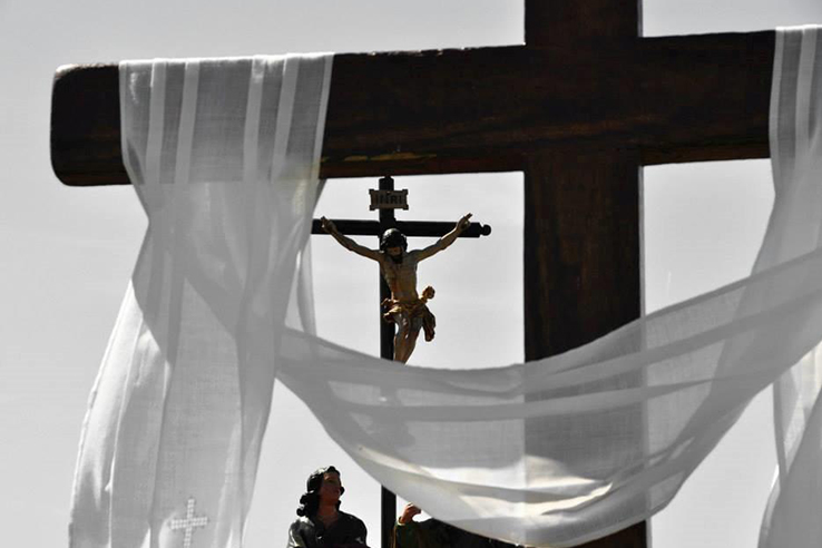 Via Crucis dei “Picaos” durante la Settimana Santa di San Vicente de la Sonsierra (La Rioja) Via Crucis dei “Picaos” durante la Settimana Santa di San Vicente de la Sonsierra (La Rioja)