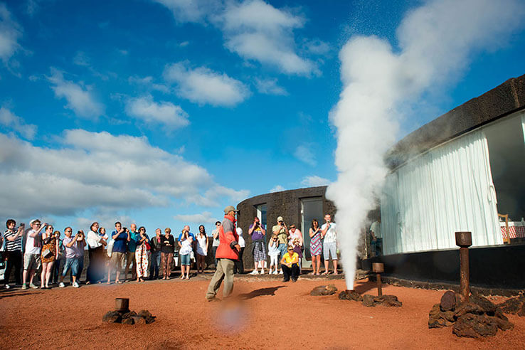 A demonstration of geothermal energy A demonstration of geothermal energy