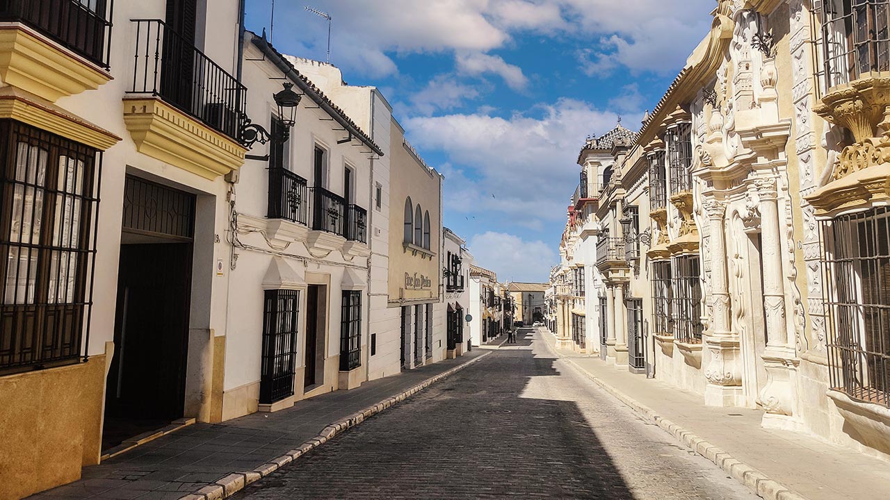 Calle San Pedro in Osuna Calle San Pedro in Osuna