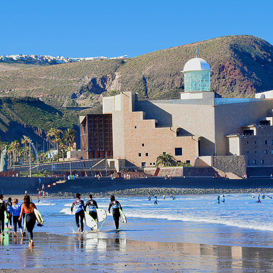 Vista desde la playa del auditorio Alfredo Kraus en Las Palmas de Gran Canaria, Gran Canaria