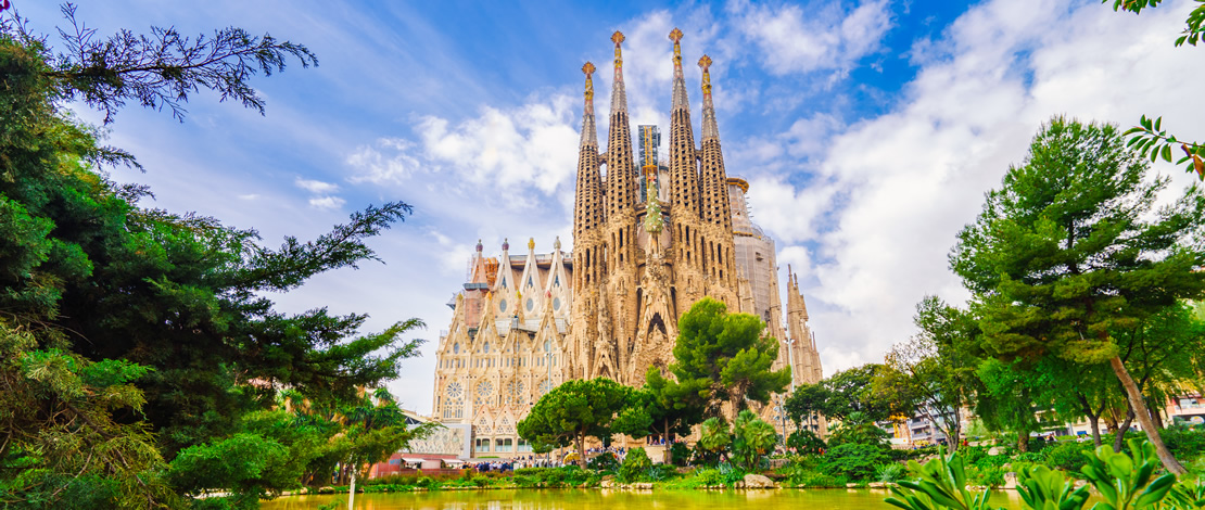 Sagrada Familia in Barcelona, Catalonia Sagrada Familia in Barcelona, Catalonia