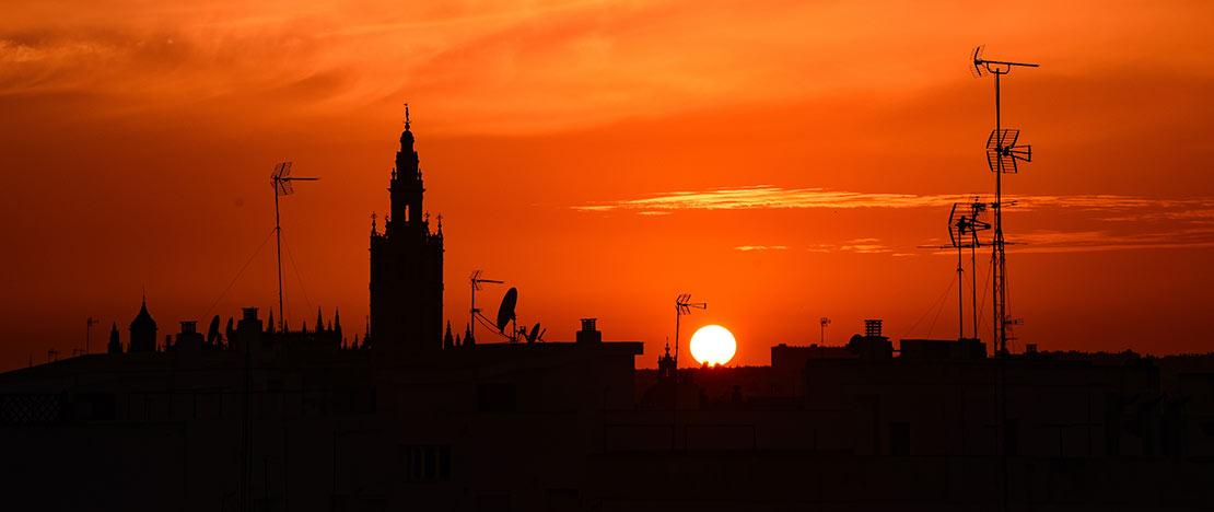 Atardecer en Sevilla, Andalucía Atardecer en Sevilla, Andalucía