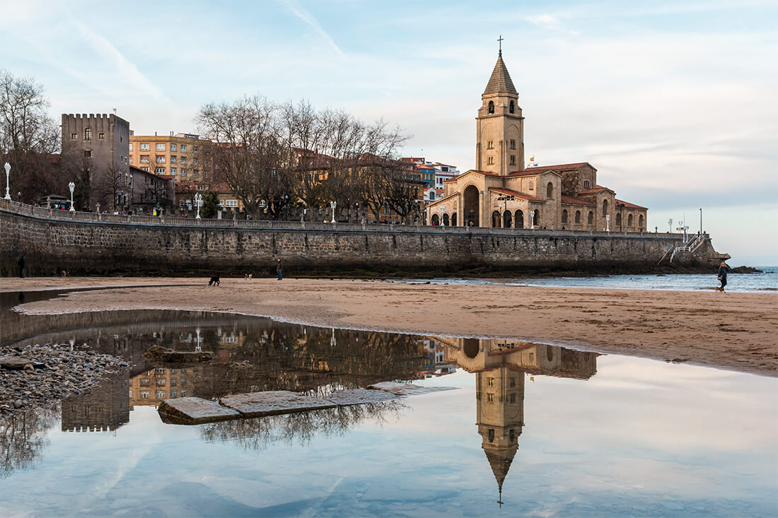 Kościół San Pedro w Gijón Kościół San Pedro w Gijón