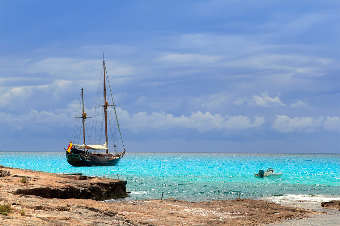Barco Velero en Formentera Barco Velero en Formentera