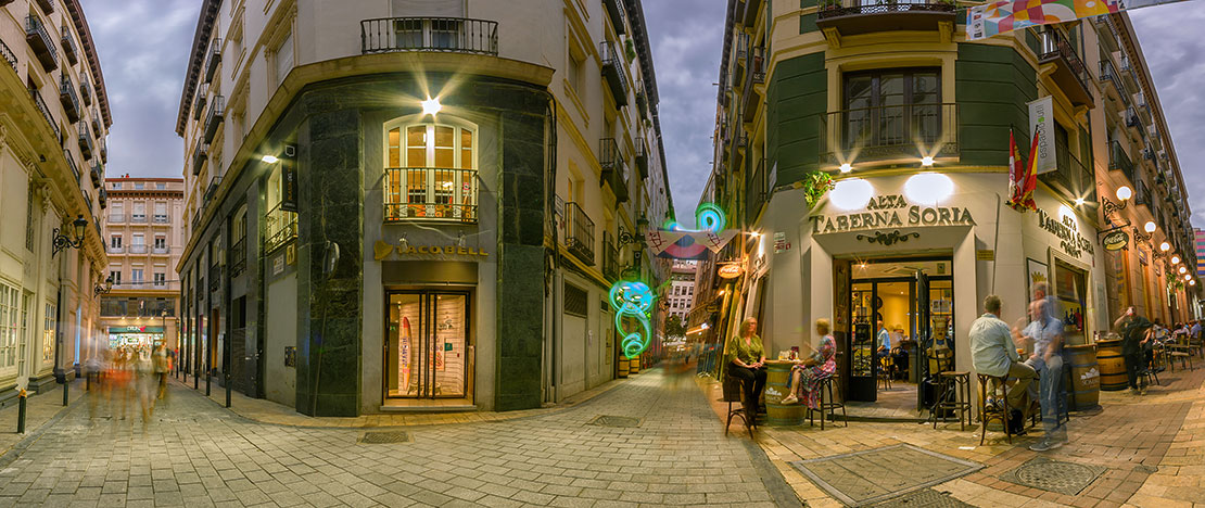 Bairro do Tubo em Zaragoza, Aragón Bairro do Tubo em Zaragoza, Aragón