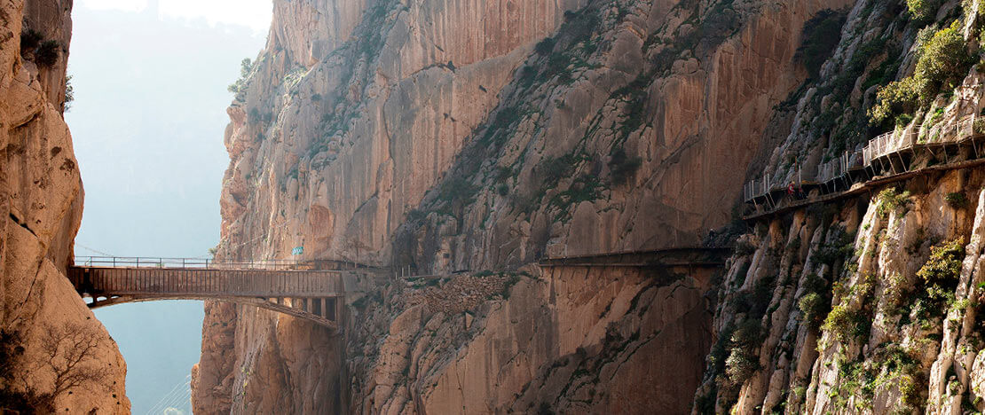 Ponte suspensa no Caminito del Rey, em Málaga (Andaluzia) Ponte suspensa no Caminito del Rey, em Málaga (Andaluzia)