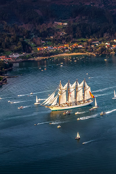 The ship Juan Sebastian Elcano setting out from Ferrol, A Coruña